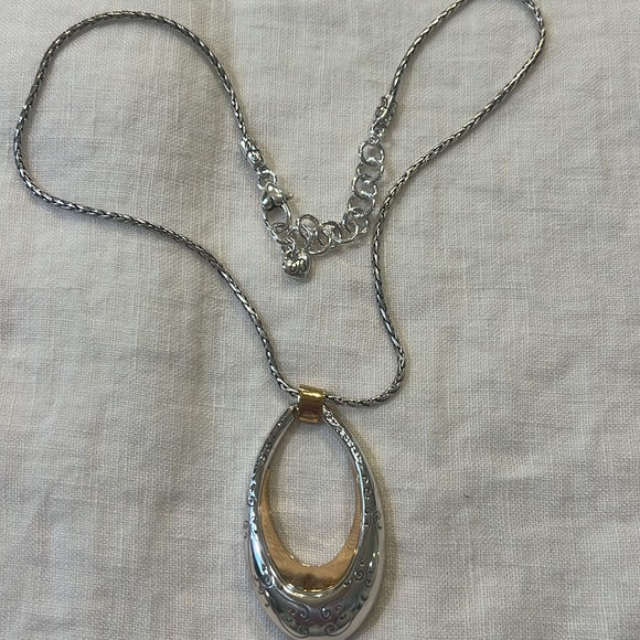 Brighton Venezia Pendant - Picture 2 of 4